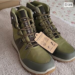 ZeroXposur Olive and Gray Mens  Outdoor Insulated Waterproof Boots